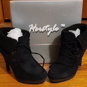 Suede bootie